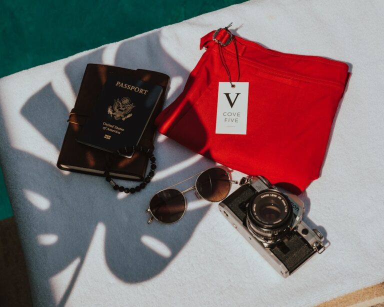 The Best Eco-Friendly Travel Supplies for Conscious Travelers